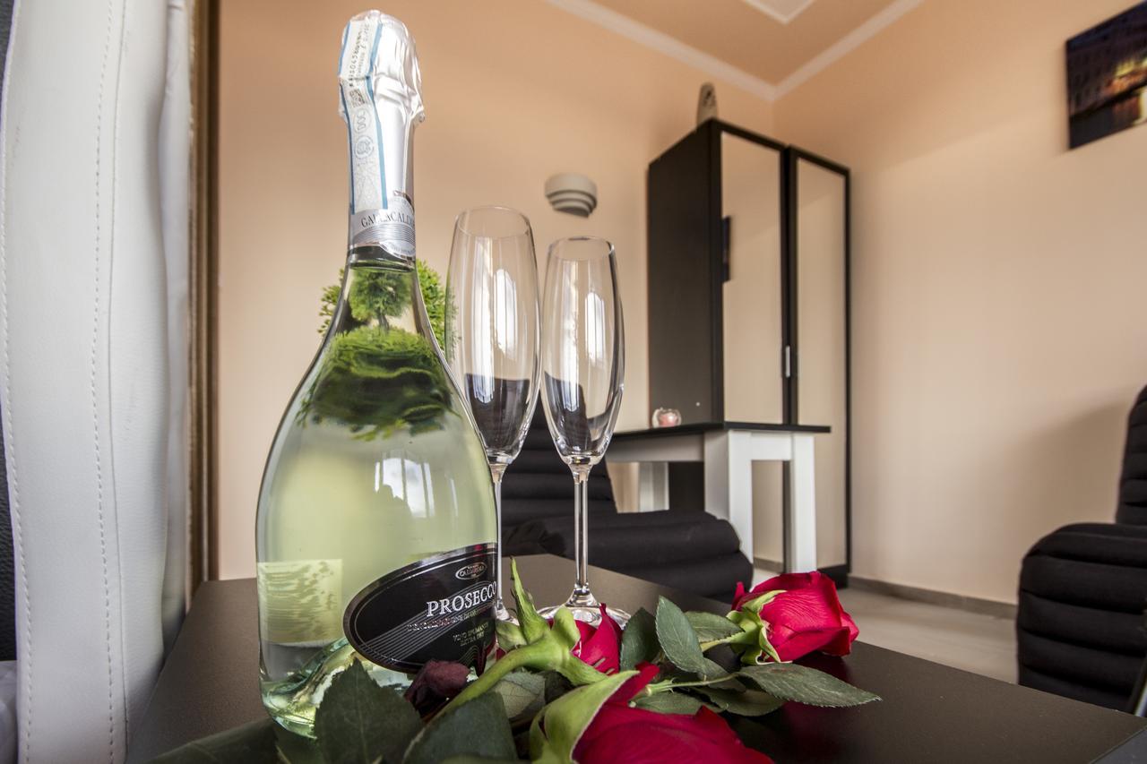 Miami Spa And Wellness Belgrado Quarto foto