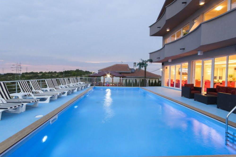 Miami Spa And Wellness Belgrado Exterior foto